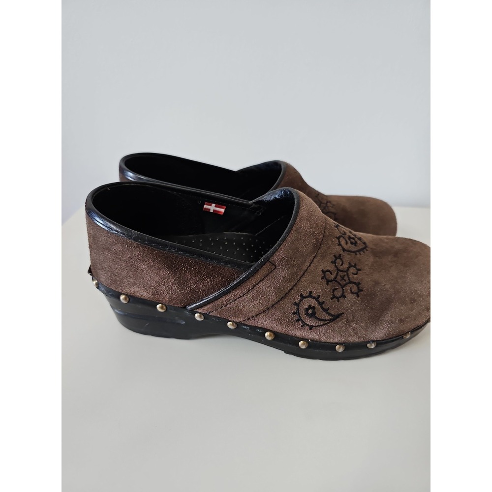 Sanita Brown Suede Clogs 40 W/intricate Embroidery - Picture 5 of 14
